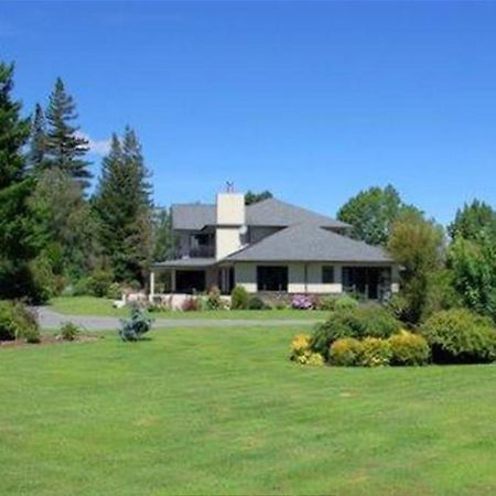 Tui Lodge 투랑가이 외부 사진